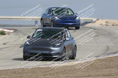 media/Oct-19-2025-Speed Ventures (Sun) [[a6e7fe67be]]/TC B/Session 2 (Outside Grapevine)/